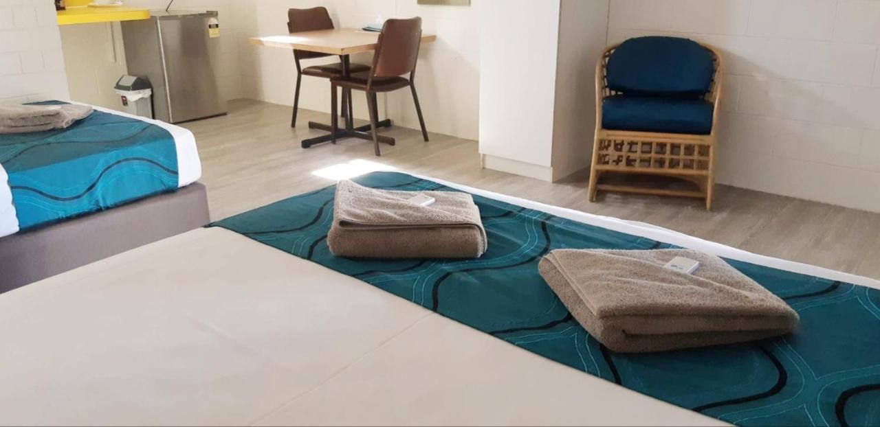 Burdekin Motor Inn Home Hill Extérieur photo