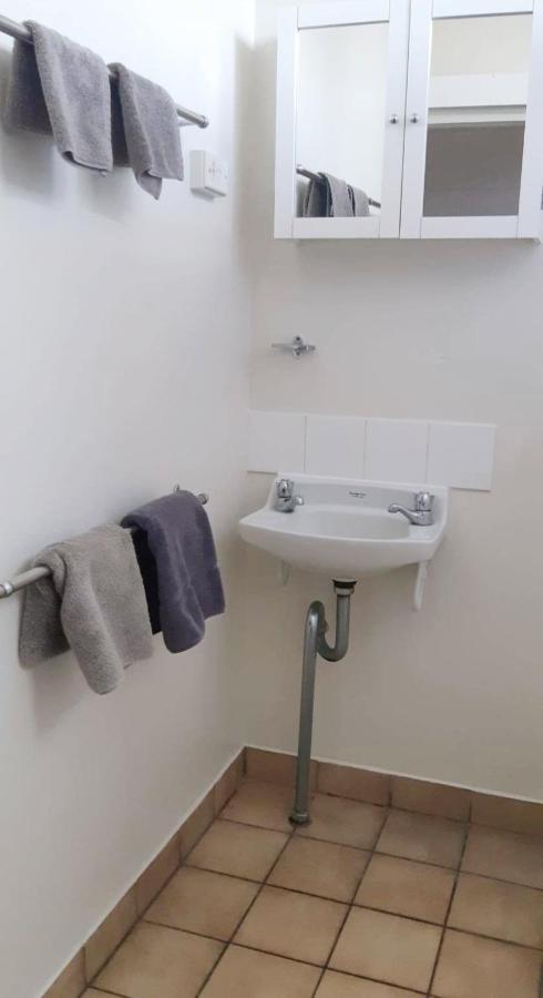 Burdekin Motor Inn Home Hill Extérieur photo